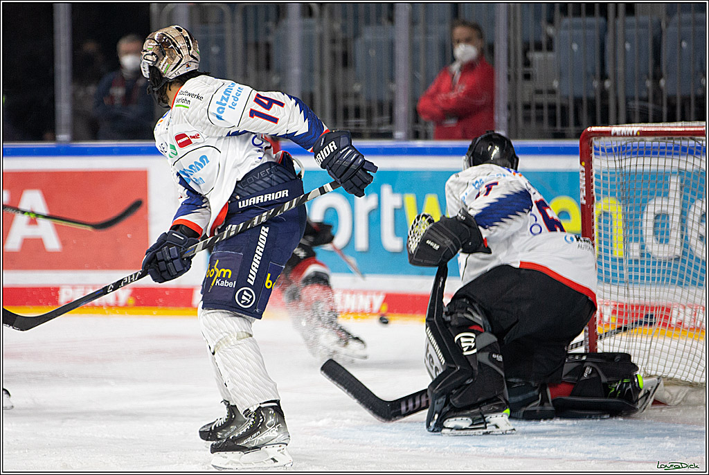 PENNY DEL;  Koelner Haie - Iserlohn Roosters; Koeln, 20.02.2022
